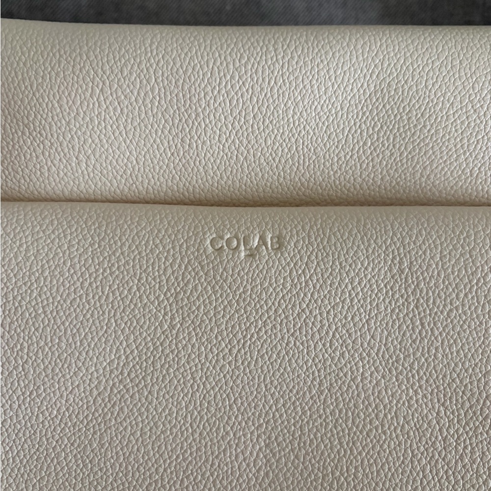 New Colab Cream Shoulder Bag ( New w/o Tag)